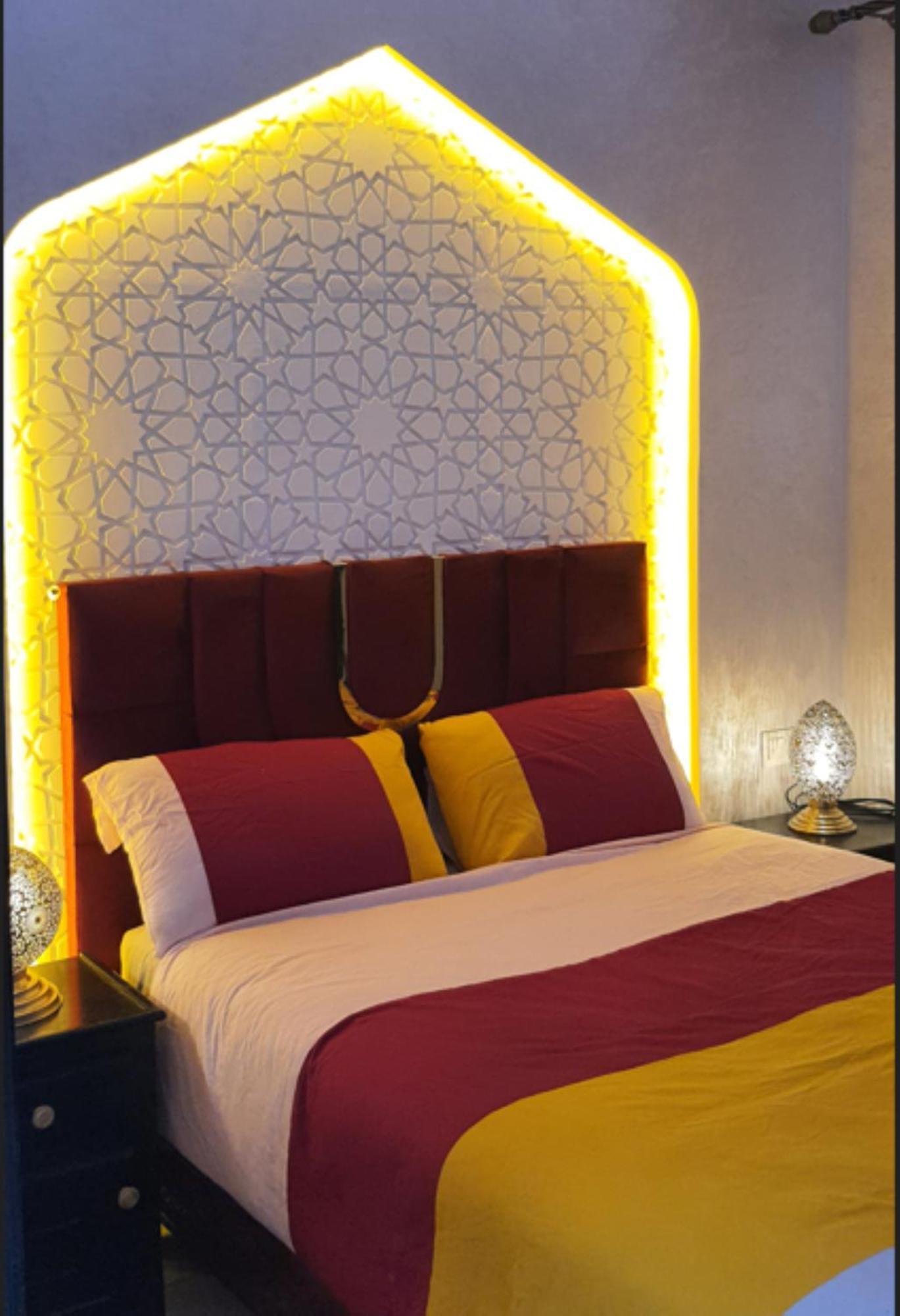 Quarya Assiyahia - Riad Camilia- Maison Entiere Avec Piscine Marrakesh Ngoại thất bức ảnh